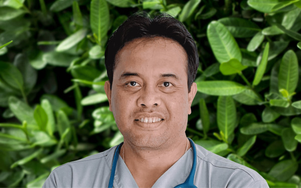 Dr I Wayan Yudiana