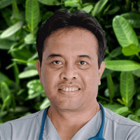 Dr I Wayan Yudiana