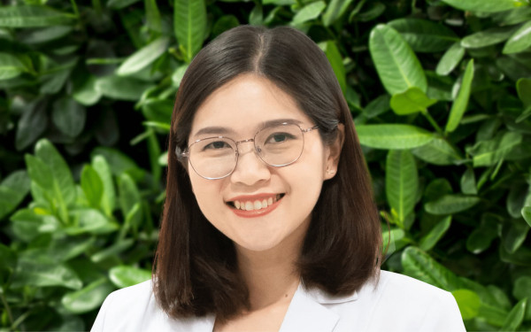 Dr Venita Eng